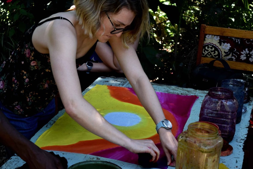Picture 3 for Activity Arusha: Wax Painting Lesson 5