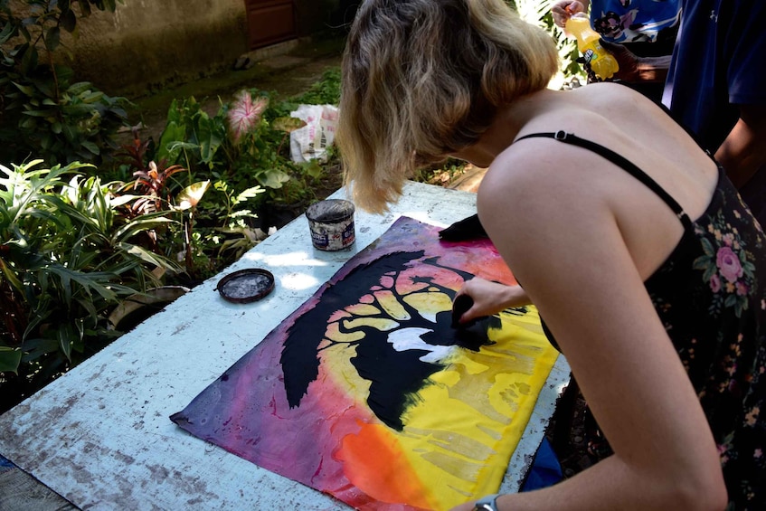 Picture 13 for Activity Arusha: Wax Painting Lesson 3