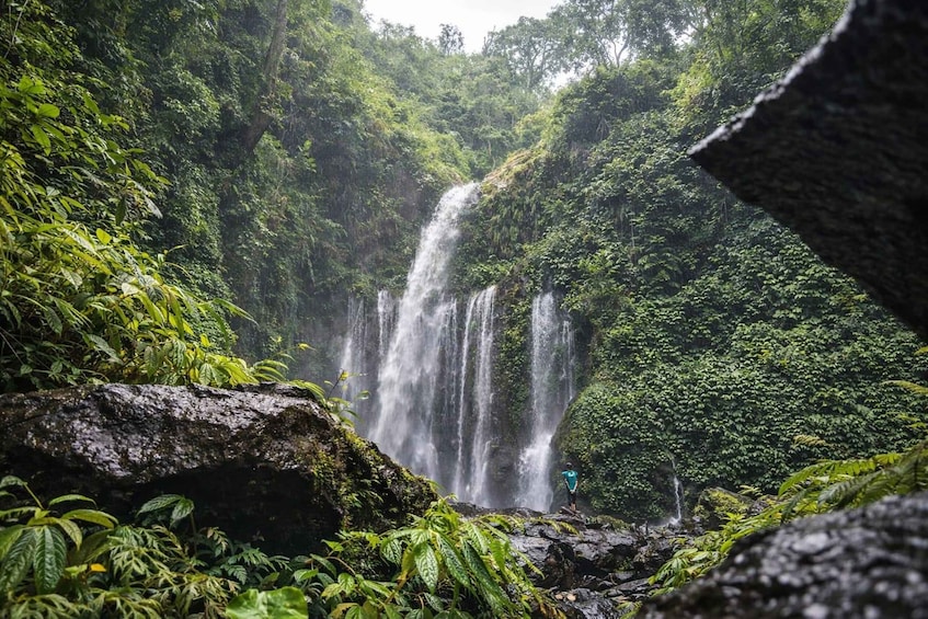 Picture 3 for Activity Lombok Senaru: Sasak Village, Waterfall & River Tubing Tour 3