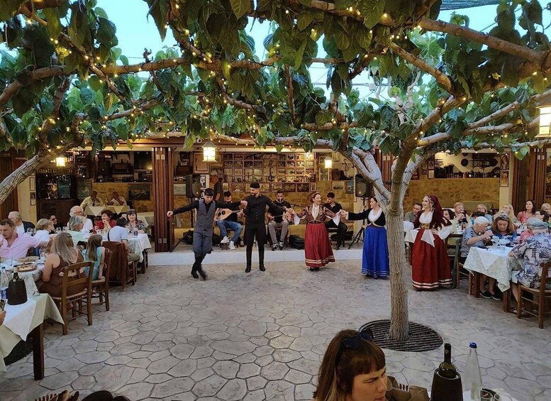 Picture 6 for Activity Rethymnon: Cretan Night with Dinner and Live Music 4