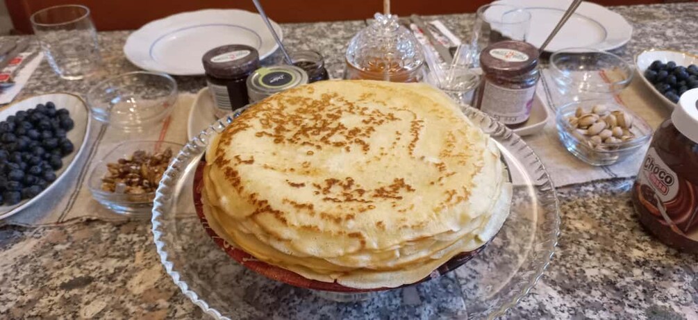 Sofia: Get Your Guide to Sourdough Pancake Brunch with Mama 1