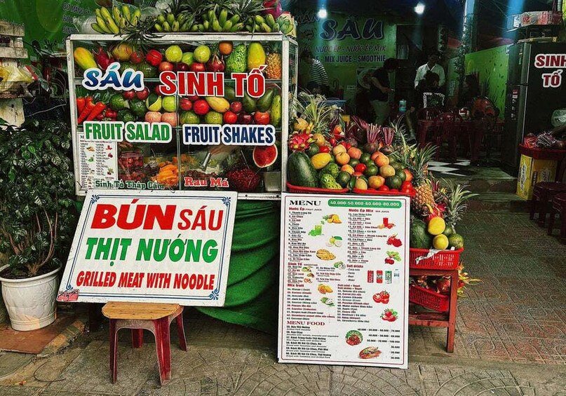 Picture 15 for Activity Hoi An Food Tour: Backstreets, Market Walk & 12 Tastings 5