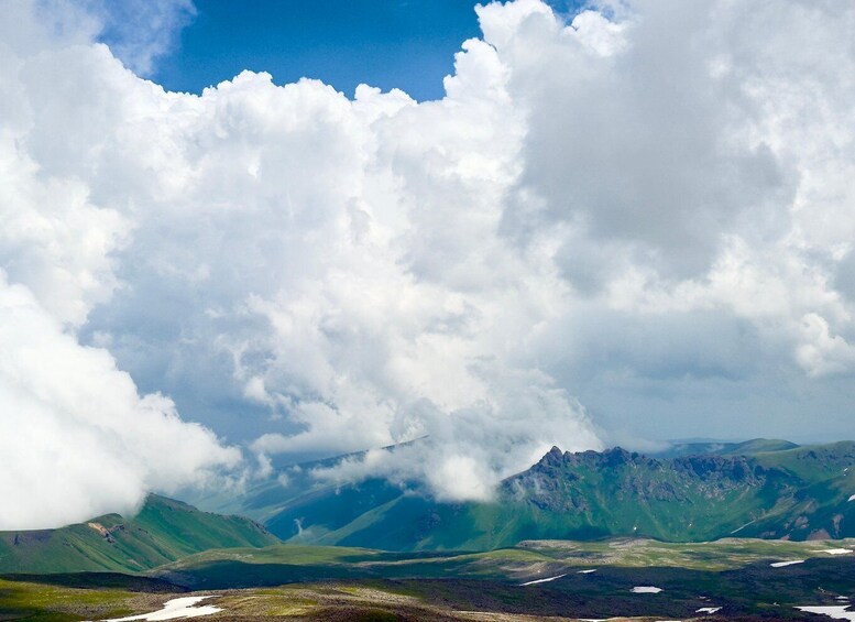Picture 18 for Activity Yerevan: Azhdahak Mountain Hike with Jeep Ride 2