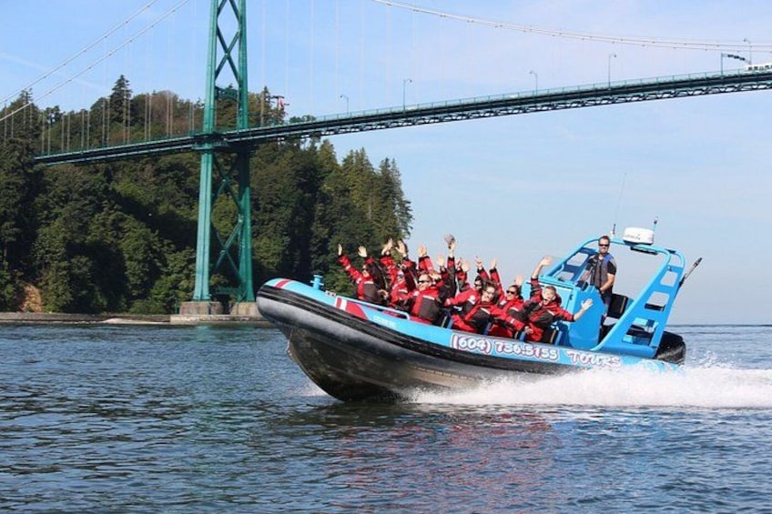 Private Vancouver Signature Tour City & Granite Falls Experience 3