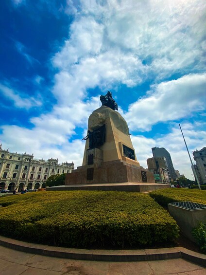 Picture 15 for Activity Lima sightseeing tour with Pisco Sour preparation + Catacombs and Churros 5