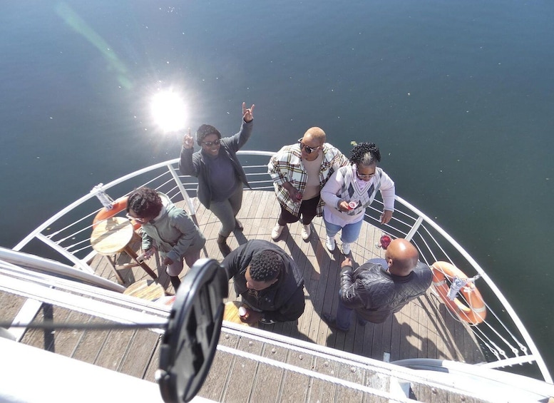 Picture 16 for Activity Hartbeespoort Dam: 1 Hour Standard Scenic Boat Cruise 2