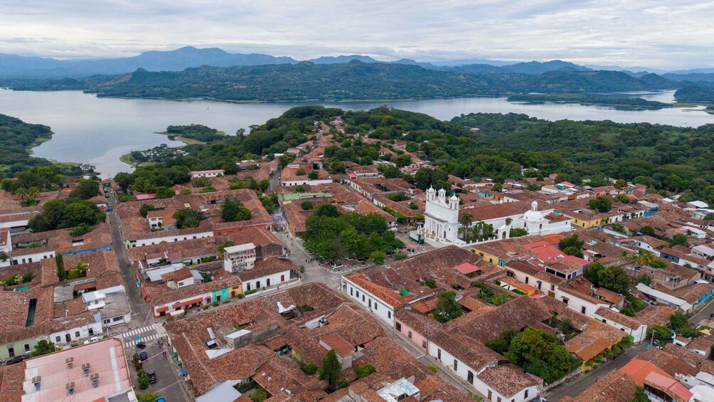Picture 7 for Activity Suchitoto Town and Ilopango Lake 3