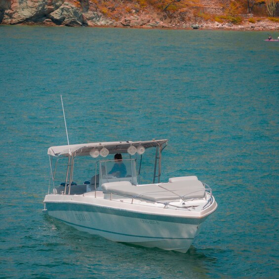 Tayrona Luxury Escape: Gayraca Private Boat & BBQ Experience 1