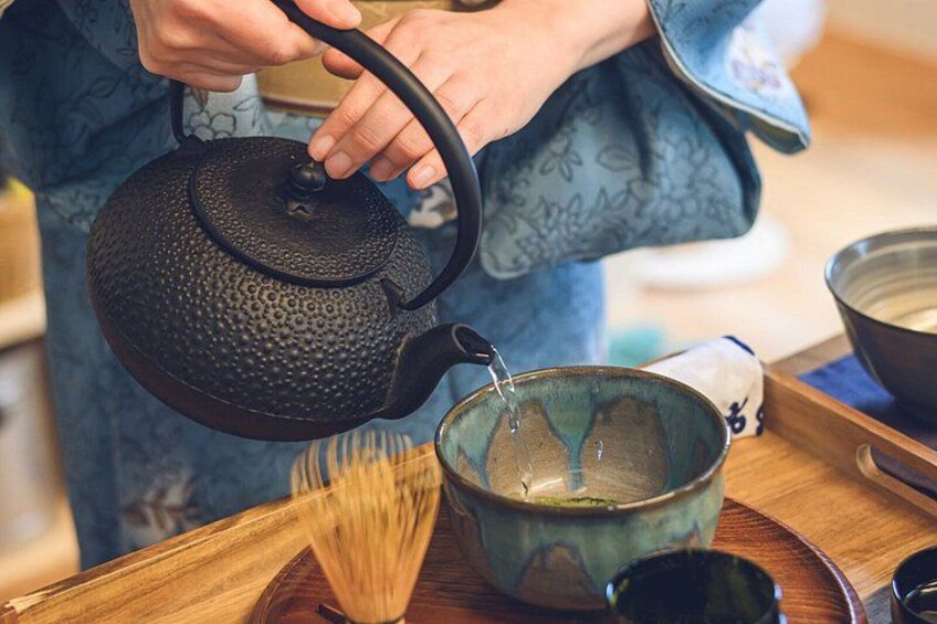 Private Japanese Calligraphy &Matcha Experience near Arima Onsen 1