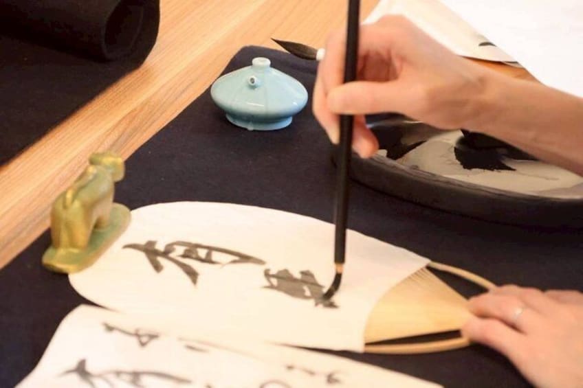 Private Japanese Calligraphy near Arima Onsen 5