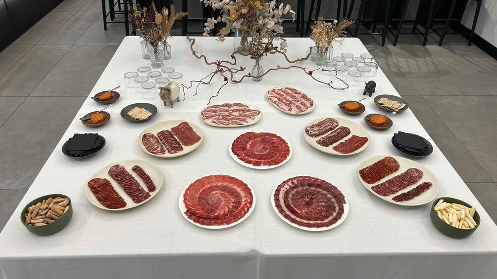 Picture 6 for Activity Salamanca: Iberian Ham Masterclass and Tasting 4