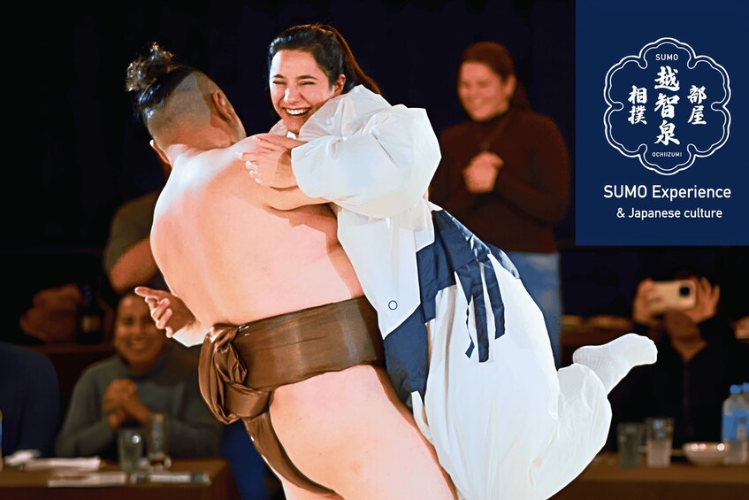 Osaka Sumo Experience: Sumo Show, Try Sumo & Hot Pot Meal 2