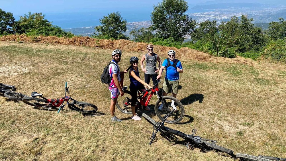 From the sea to the Apuan Alps:EBike Tour on Mount Folgorito 1