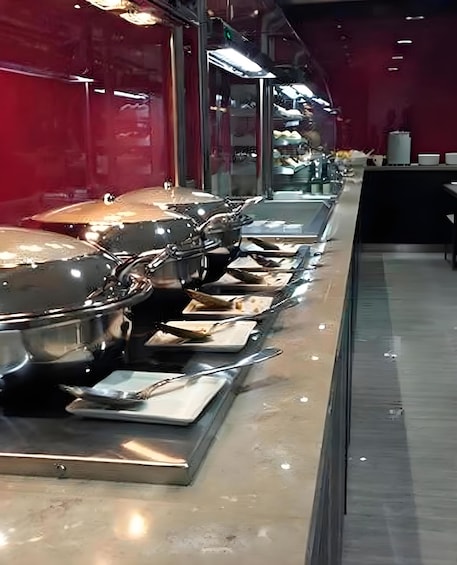 DWC Dubai Al Maktoum International: Marhaba Lounge 1