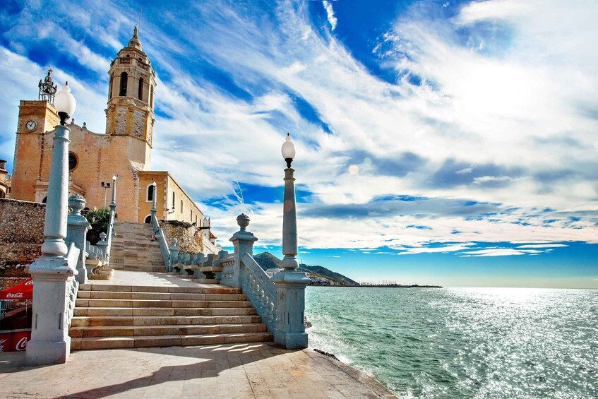 Picture 2 for Activity Tour in Sitges ( Bcn): Cultural diversity, tapas and beach 2