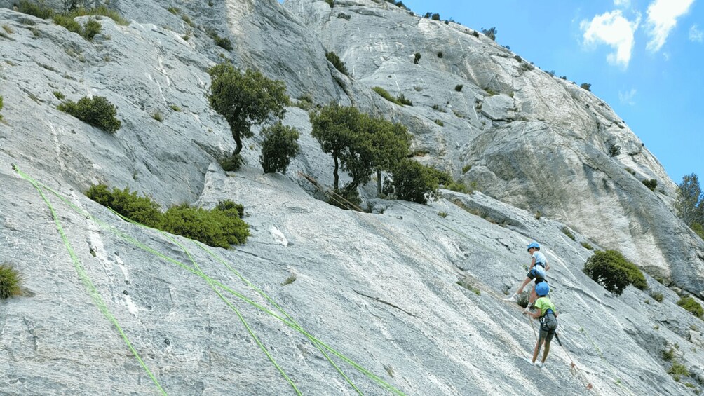 Aix-en-Provence : Climbing class on the Sainte-Victoire 1