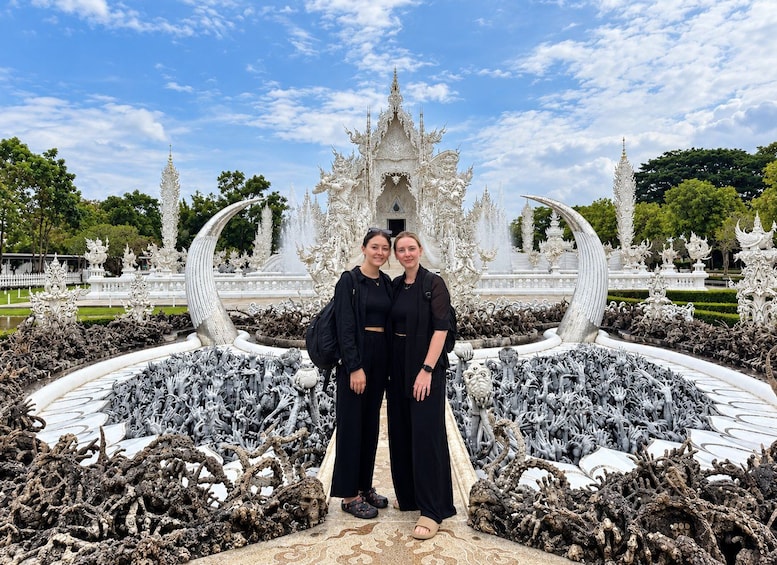Picture 6 for Activity Chiang Rai: Half Day Tour – 3 Famous Temples & Lalita Cafe’ 2