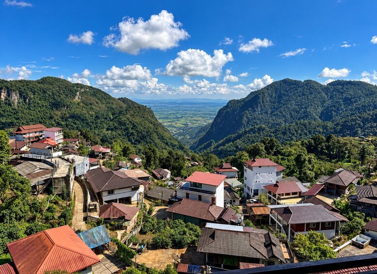 Chiang Rai: Amazing View on Mountain & Border Routes 1