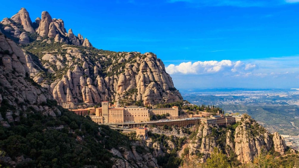 Picture 7 for Activity From Barcelona: Excursion to Montserrat and Tossa de Mar 3