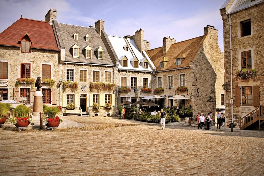 Picture 2 for Activity From Montreal: Quebec City Day Trip with Free Pickup 2