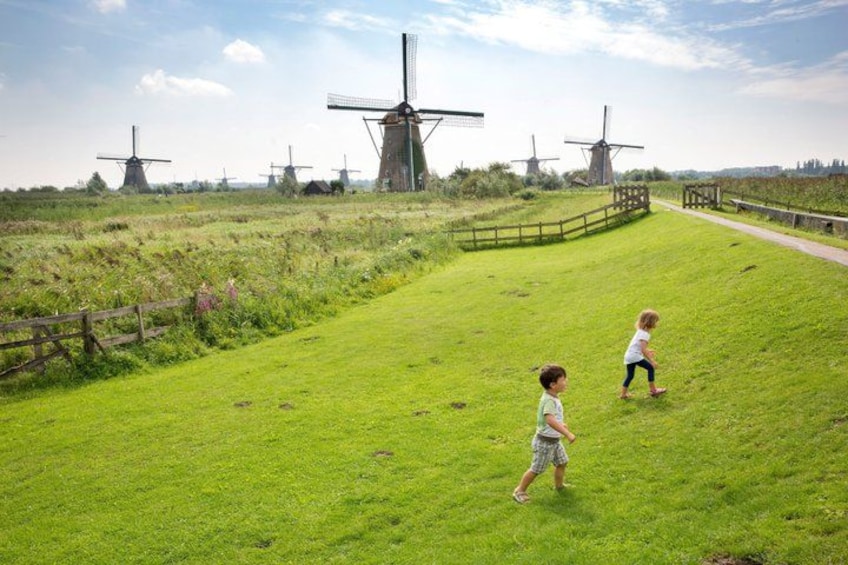 Private tour to UNESCO World Site Kinderdijk & Gouda 2