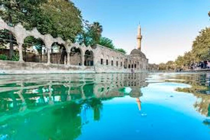 Picture 2 for Activity Istanbul: Private Gobeklitepe & Karahantepe by Flights 2