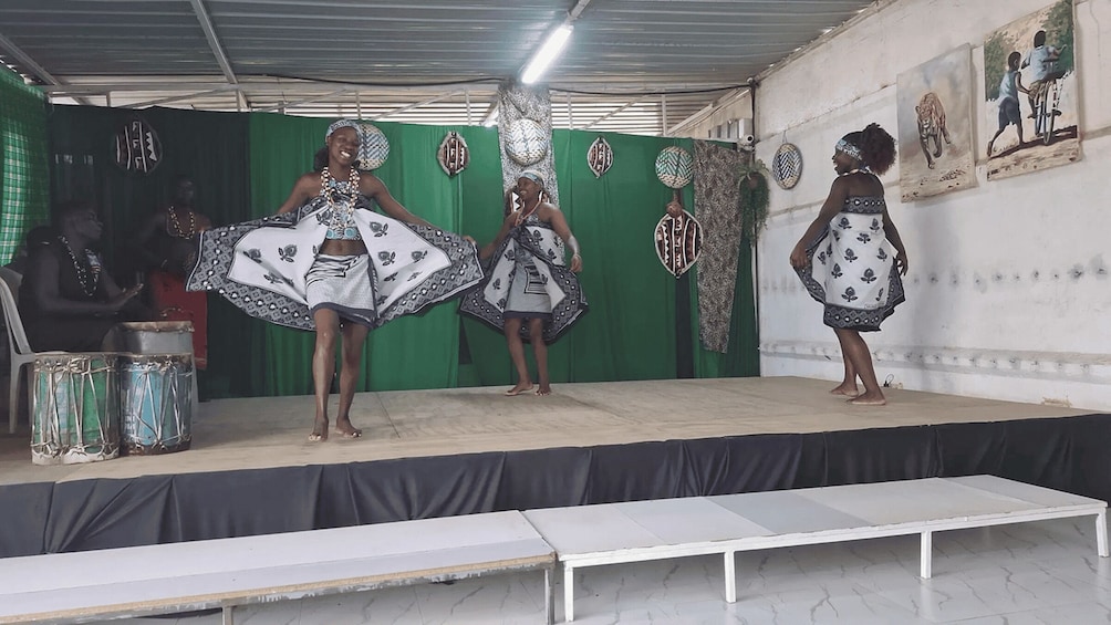 Picture 1 for Activity Nairobi: Bomas of Kenya Cultural Dance Show 3