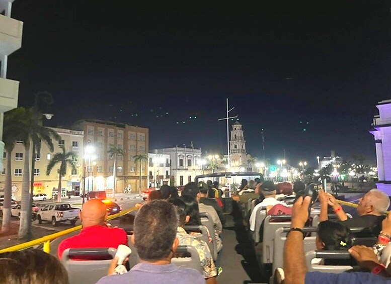 Picture 2 for Activity Veracruz: Nighttime Sightseeing Tour by Bus 5