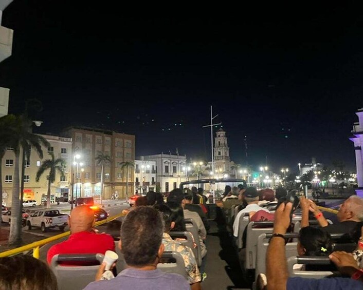 Picture 19 for Activity Veracruz: Nighttime Sightseeing Tour by Bus 2