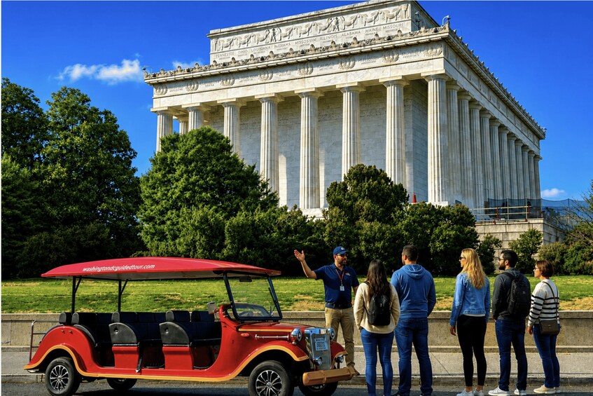 Washington DC Monuments &American History Guided E-Cart Tour 1