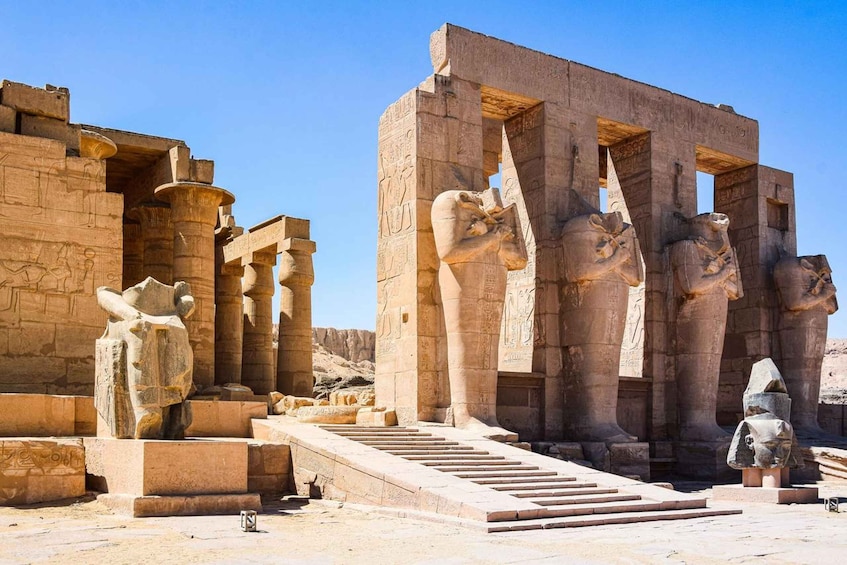Picture 16 for Activity Hurghada: Luxor Valley of the Kings & Tutankhamun Tomb Trip 3