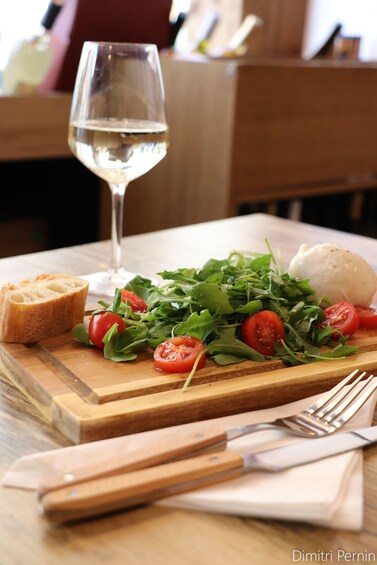 Picture 14 for Activity Paris: French wine tasting with cheese and charcuterie 3