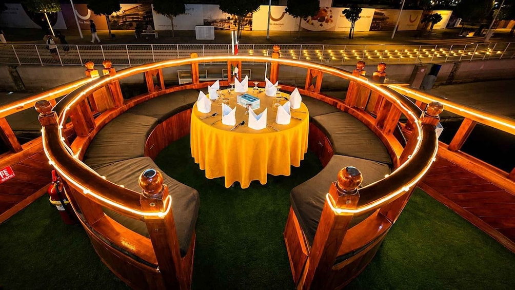 Picture 12 for Activity Dubai Marina 2 Hours Dinner Cruise with Live Show 3
