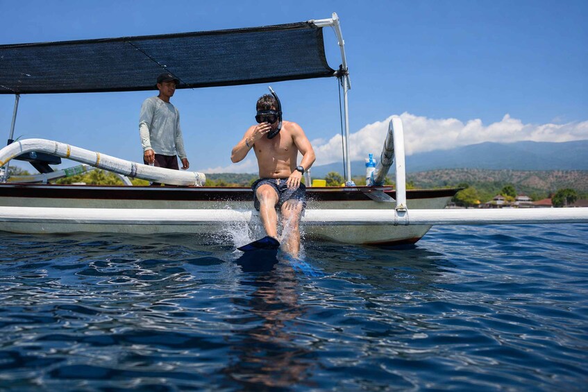 Picture 1 for Activity Bali: Lovina Sunrise Boat with Dolphin Watching & Snorkeling 4