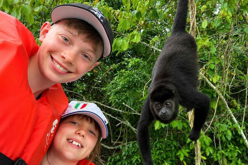 Picture 2 for Activity Panama Canal: The Most Complete Monkey Island Experience 4