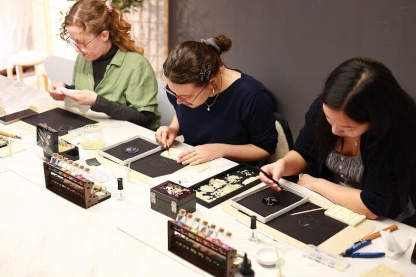 Seoul: Meong-dong Mother-of-Pearl Jewelry Workshop 4