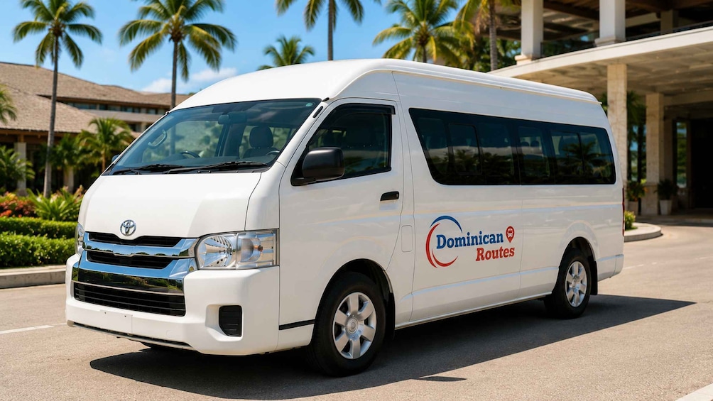 Picture 1 for Activity Punta Cana: Round-trip private transfer from the airport 2
