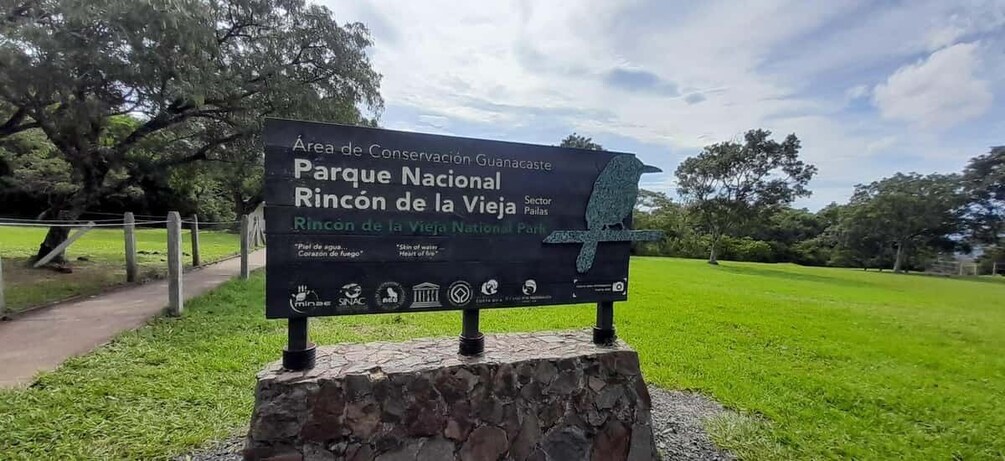 A sign for Parque Nacional Rincon de la Vieja National Park. 1