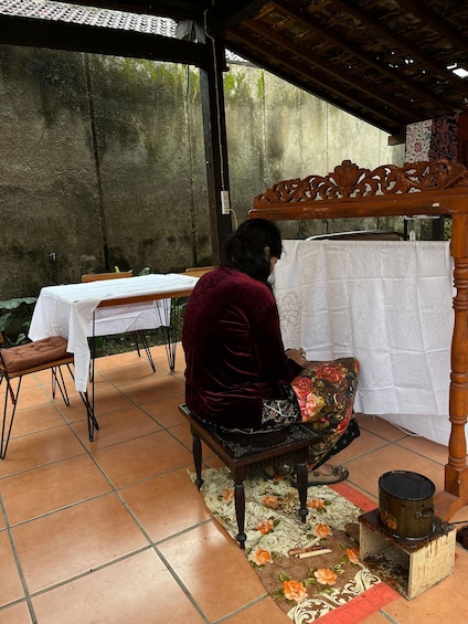 Picture 3 for Activity Banyuwangi: Traditional Batik-Making Class with Snack 4