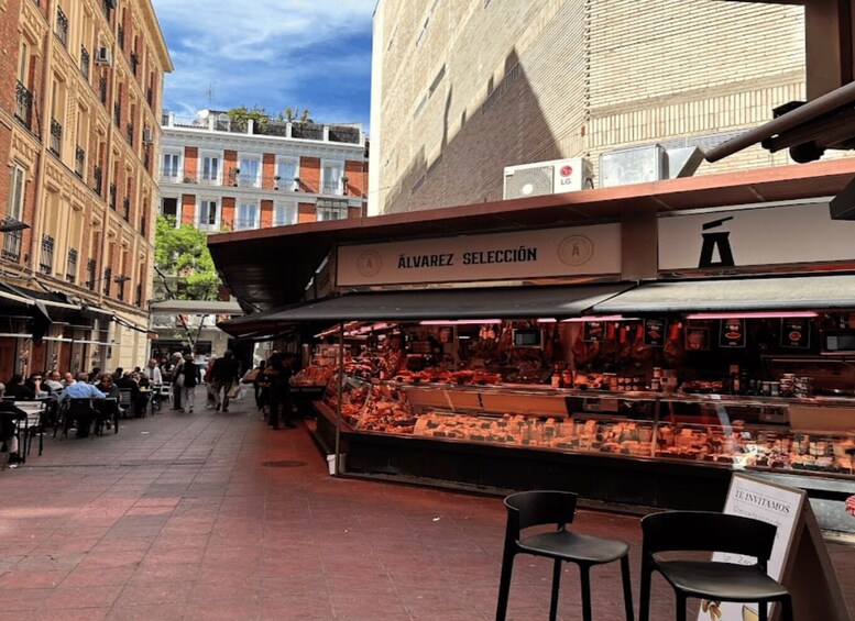 Picture 5 for Activity Local Madrid markets with a mediterranean gastronomy expert 4