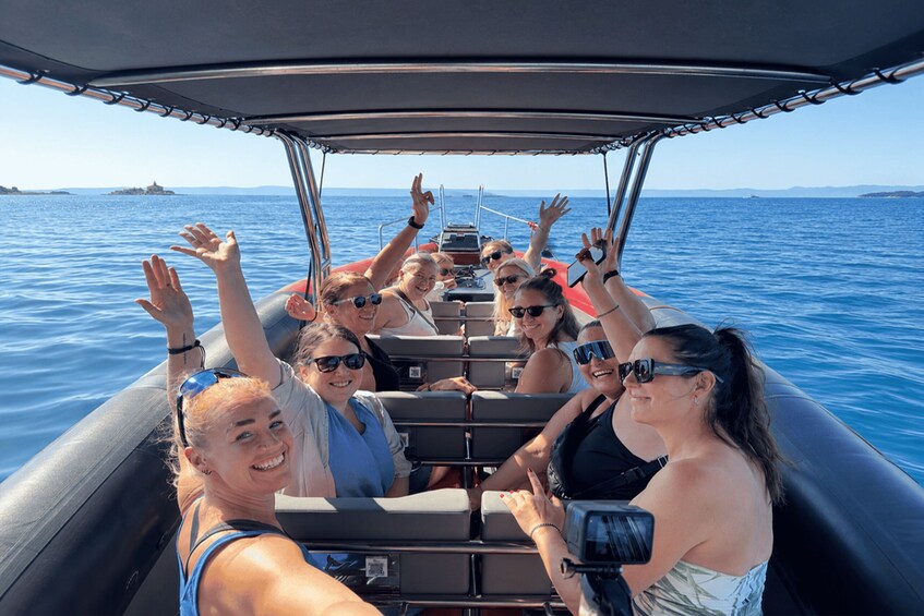 Picture 2 for Activity Makarska: 3-island Speedboat Cave & Blue Lagoon Tour 2