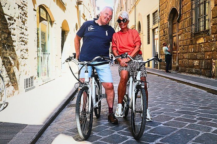 Florence E Bike Tour with Photoshoot and Tastings 3