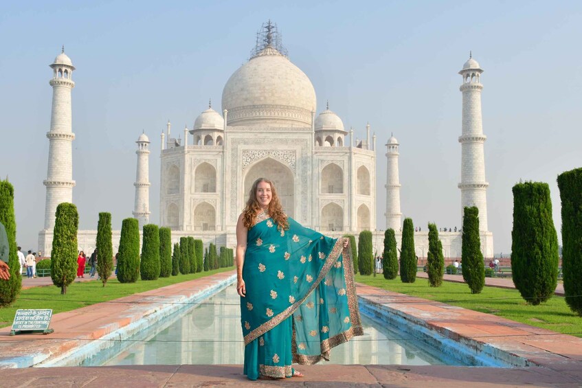 Picture 2 for Activity From Agra: Taj Mahal Tour with Professional Photographer 5