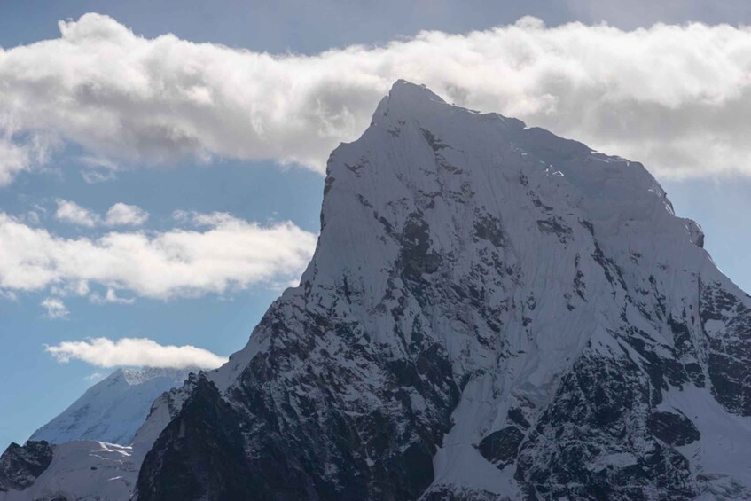 Lukla: Cholatse Peak Climb 1