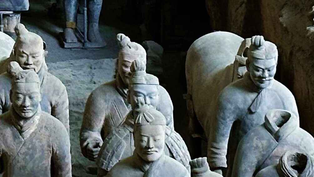Beijing: Xi'an Terracotta Tour by Train-All Tickets Included 1