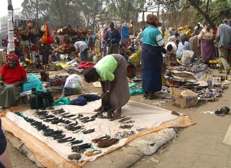 Picture 1 for Activity Nairobi: Explore Maasai Market for Unique Souvenirs 2
