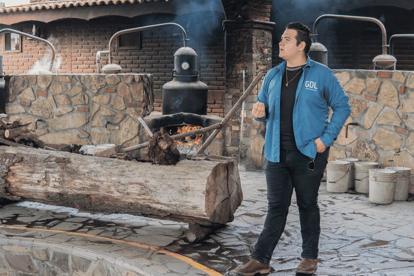 Picture 21 for Activity Guadalajara: Premium Tequila Tour with Tastings and Pairings 3