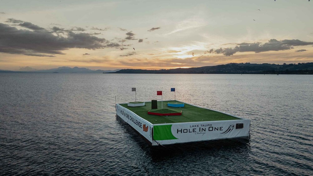 Picture 6 for Activity Lake Taupo: Hole in One Golf 3