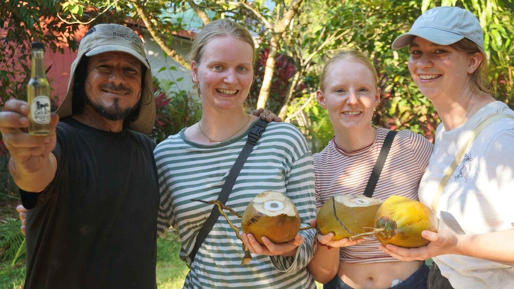 Picture 11 for Activity Uvita: Coconut Tour with Guide 2
