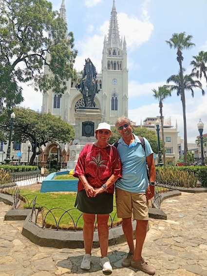 Picture 48 for Activity Guayaquil: City Highlights Tour with Cable Car Ride 3